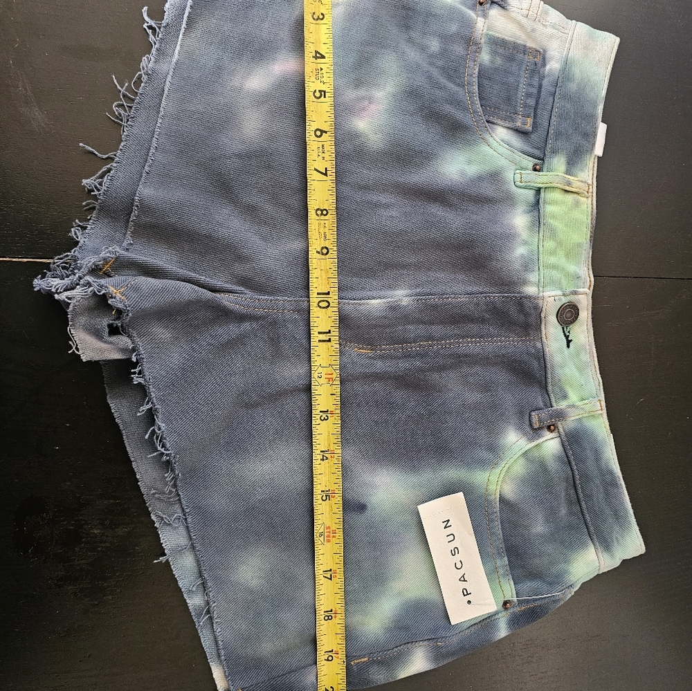 PacSun Demi Tie Dye High Rise Shorts Size 28 NWT - Picture 9 of 11
